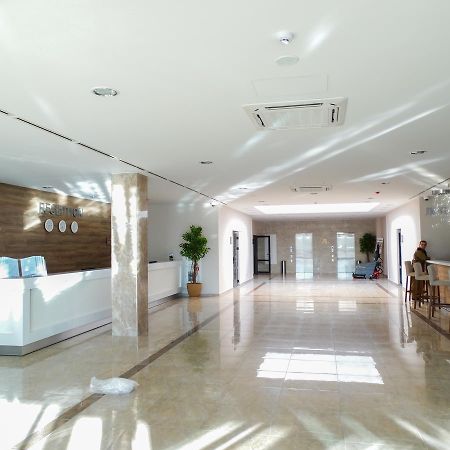 Aqua-Minsk Hotel Exterior foto